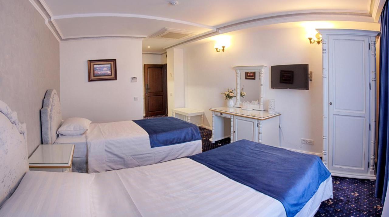 Hotel Central Слобозия Экстерьер фото