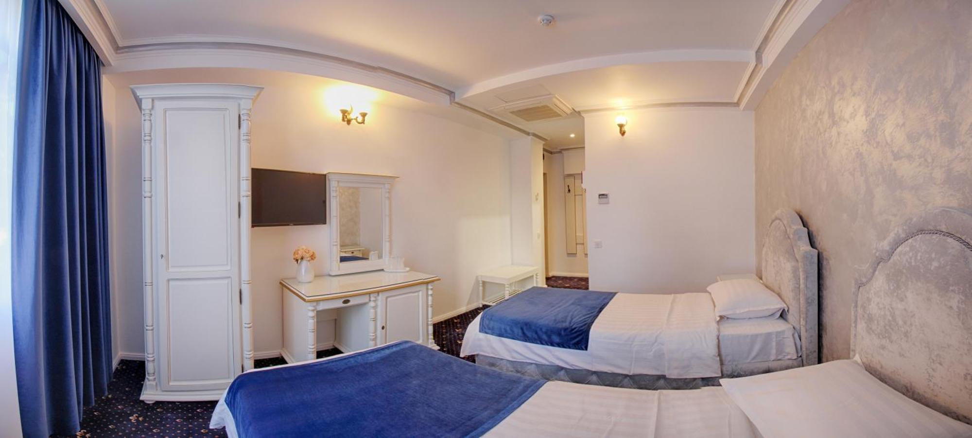 Hotel Central Слобозия Экстерьер фото