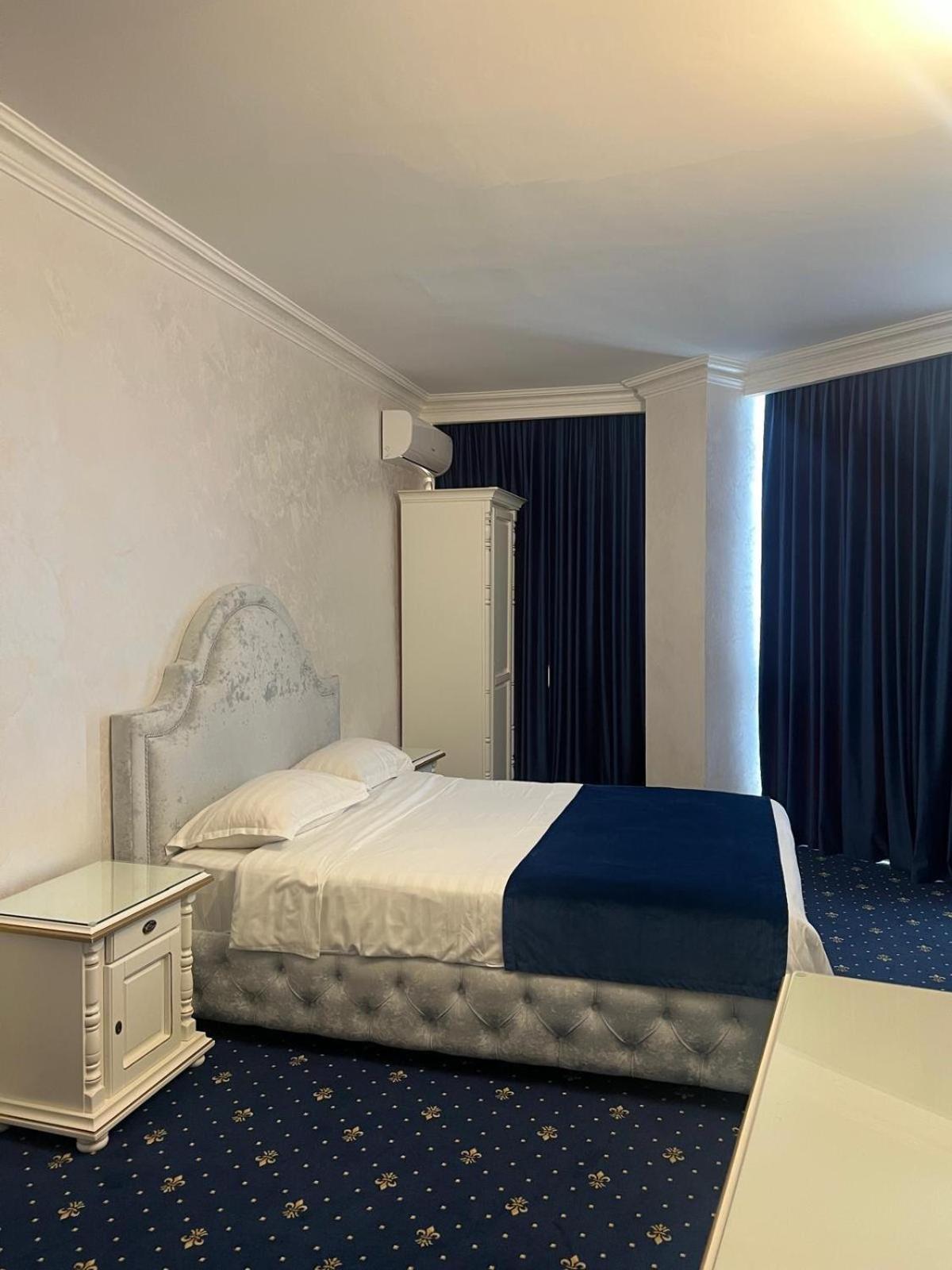 Hotel Central Слобозия Номер фото